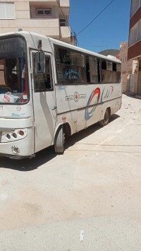 حافلة-isuzu-urbain-2004-بجاية-الجزائر