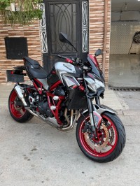 دراجات-نارية-وسكوترات-kawasaki-z900-2023-تلمسان-الجزائر