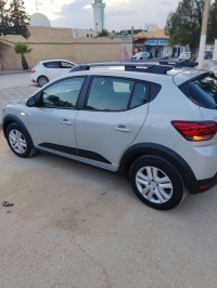 cars-dacia-sandero-2024-stepway-expression-hassi-rmel-laghouat-algeria