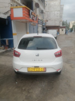 citadine-seat-ibiza-2015-fully-toit-ouvrant-annaba-algerie