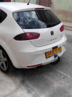 voitures-seat-leon-2011-oulhaca-el-gheraba-ain-temouchent-algerie