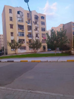 appartement-location-f3-alger-les-eucalyptus-algerie