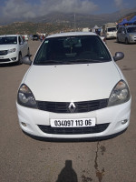 voitures-renault-clio-campus-2013-bye-bejaia-algerie