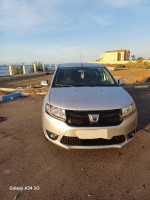 voitures-dacia-logan-2015-sidi-ghiles-tipaza-algerie