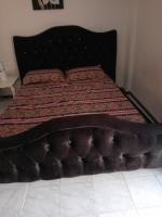 lits-vend-lit-deux-places-capitonne-velours-noir-200cm160cm-kouba-alger-algerie