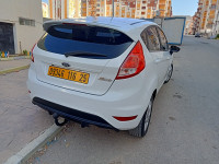 voitures-ford-fiesta-2016-trend-look-constantine-algerie