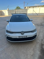 voitures-volkswagen-golf-8-2021-rlien-baba-hassen-alger-algerie