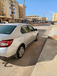 voitures-renault-symbol-2016-boumerdes-algerie