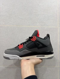 Air jordan 4