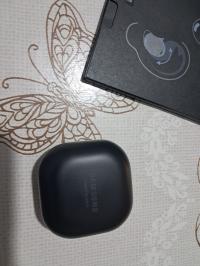 Galaxy buds thumbnail 3