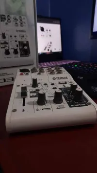 Yamaha AG03 PRO