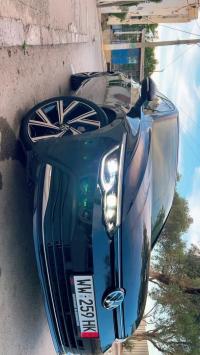 سيارات-volkswagen-golf-8-2023-r-line-بئر-توتة-الجزائر