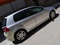 moyenne-berline-volkswagen-golf-5-2004-cheraga-alger-algerie