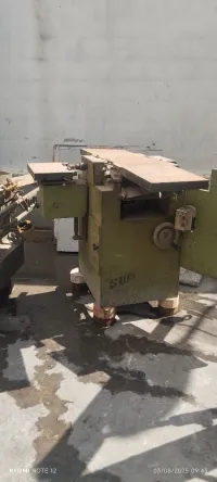Lot de machine de menuisier
