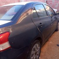 سيارات-toyota-yaris-sedan-2007-ورقلة-الجزائر