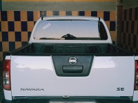 سيارات-nissan-navara-2014-elegance-4x2-برج-بوعريريج-الجزائر