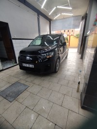 السيارات-النفعية-fiat-doblo-2024-إيطاليا-غليزان-الجزائر