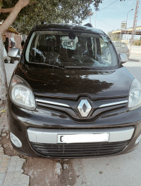 voitures-renault-kangoo-2014-chlef-algerie