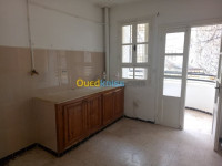 appartement-location-f3-annaba-algerie