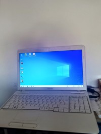 pc portable Toshiba i3