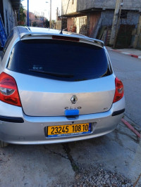 voitures-renault-clio-3-2008-aomar-bouira-algerie