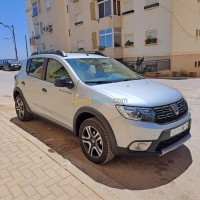 voitures-dacia-sandero-2023-stepway-oran-algerie