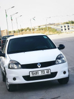 voitures-renault-clio-campus-2013-bye-khenchela-algerie