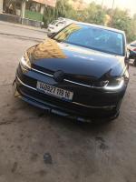 moyenne-berline-volkswagen-golf-7-2019-carat-sour-el-ghouzlane-bouira-algerie