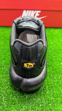 Nike Tn Air Max Plus - Ref AJ2029-001 - Original اصلية - Pointure 47 / 30.5 Centimètre thumbnail 4