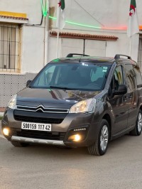 سيارات-citroen-berlingo-2017-حجوط-تيبازة-الجزائر