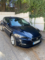 moyenne-berline-seat-leon-2022-style-ben-aknoun-alger-algerie