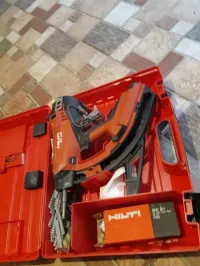 cloueur hilti GX 120