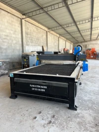 Cnc Machine de découper plasma/الة قطع بلازما  