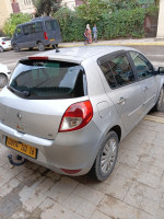 voitures-renault-clio-3-2010-dynamique-bab-ezzouar-alger-algerie