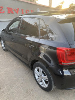 voitures-volkswagen-polo-2013-black-et-silver-berrouaghia-medea-algerie