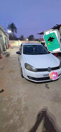سيارات-volkswagen-golf-6-2010-جامعة-المغير-الجزائر