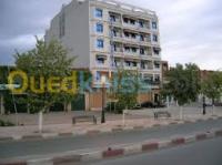 باتنة-الجزائر-فندقة-و-إطعام-قاعات-restaurant-service-etage