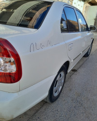 voitures-hyundai-accent-2012-rogassa-el-bayadh-algerie