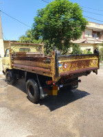 camion-طيوطا-بي30-ابان-toyota-bu-30-a-benne-1984-hammedi-boumerdes-algerie