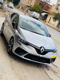 voitures-renault-clio-5-2023-rs-line-mohammadia-mascara-algerie