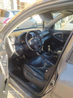 tout-terrain-suv-toyota-rav4-2011-bordj-el-bahri-alger-algerie