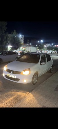 سيارات-renault-clio-campus-2013-bye-باتنة-الجزائر