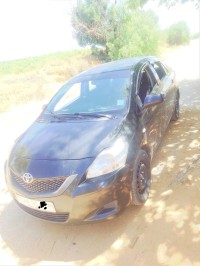 سيارات-toyota-yaris-2010-البرج-معسكر-الجزائر
