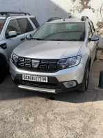 voitures-dacia-stepway-2017-restylee-alger-centre-algerie