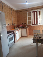 appartement-location-vacances-f4-chlef-tenes-algerie