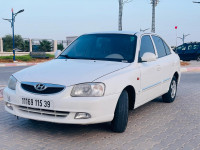 voitures-hyundai-accent-2015-bayadha-el-oued-algerie