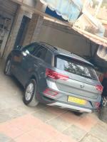 voitures-volkswagen-t-roc-2023-life-boudouaou-boumerdes-algerie