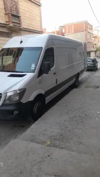 Mercedes Sprinter 2017 Surélevé chassis long