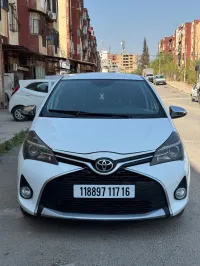 Toyota Yaris 2017 Red Edition