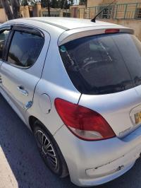 cars-peugeot-207-2012-fennec-hammam-dhalaa-msila-algeria